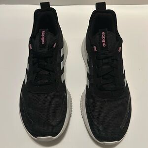 Adidas women’s cloudfoam sneaker
